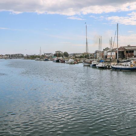 Вилла Harbour Reach Литлхемптон Экстерьер фото